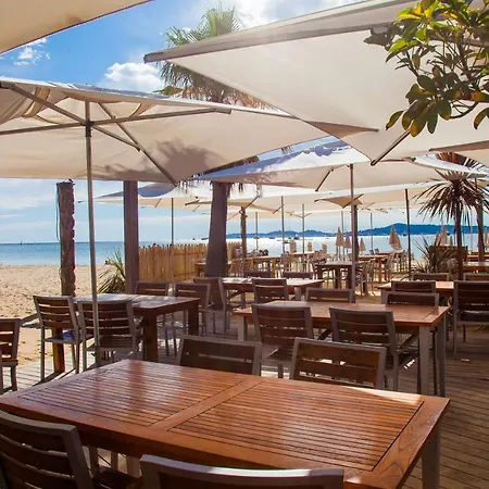 Mobilhome Victoria Port Κάμπινγκ *